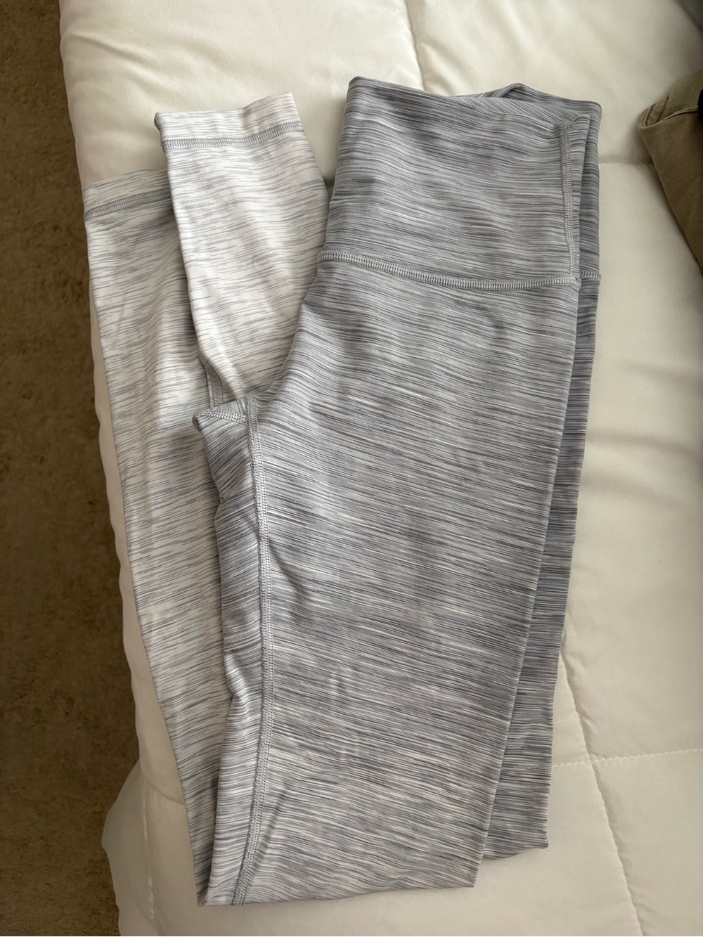 Lululemon Wunder Under High Rised Tight in grey melange ombré Sz 4 - Picture 4 of 5